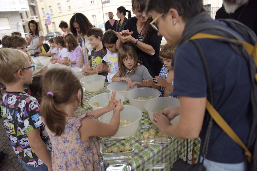 Costruire un futuro: bambini e sostenibilità

