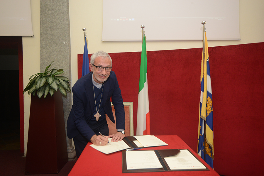 Firmato a Torino il primo protocollo territoriale per i Corridoi Lavorativi dell’UNHCR