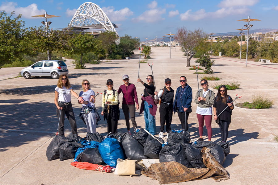 La Plogging Challenge raccoglie 193 chili di rifiuti tra Italia e Grecia
